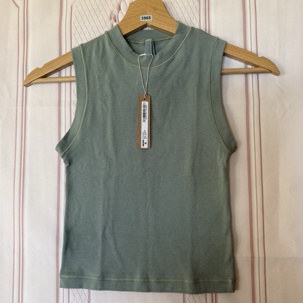 New SKIMS Cotton Jersey Mock Neck Tank in Mineral Size XS AP-TNK-0268 NWT